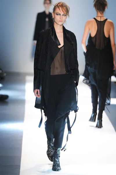Look 29
